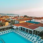 Diana Palace Zakynthos 호텔 아르가시
