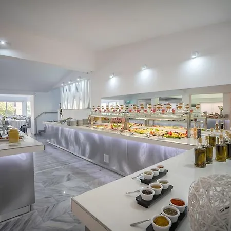 Diana Palace Zakynthos 4* Argassi