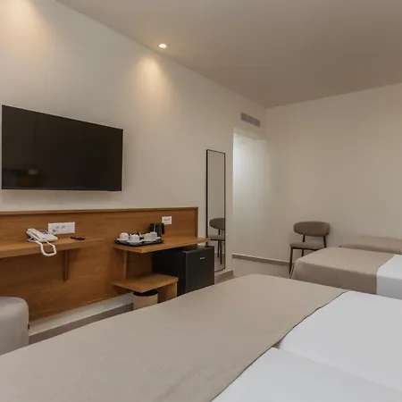 Diana Palace Zakynthos 호텔 4*