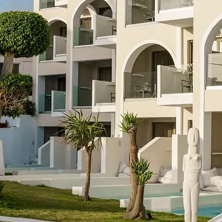 מלון Diana Palace Zakynthos ארגאסי