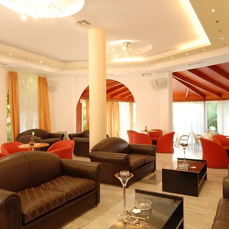 מלון Diana Palace Zakynthos 4*